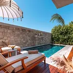 Отель Genesis Hotel&spa