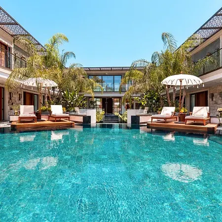 Genesis Hotel&spa אלאקאטי